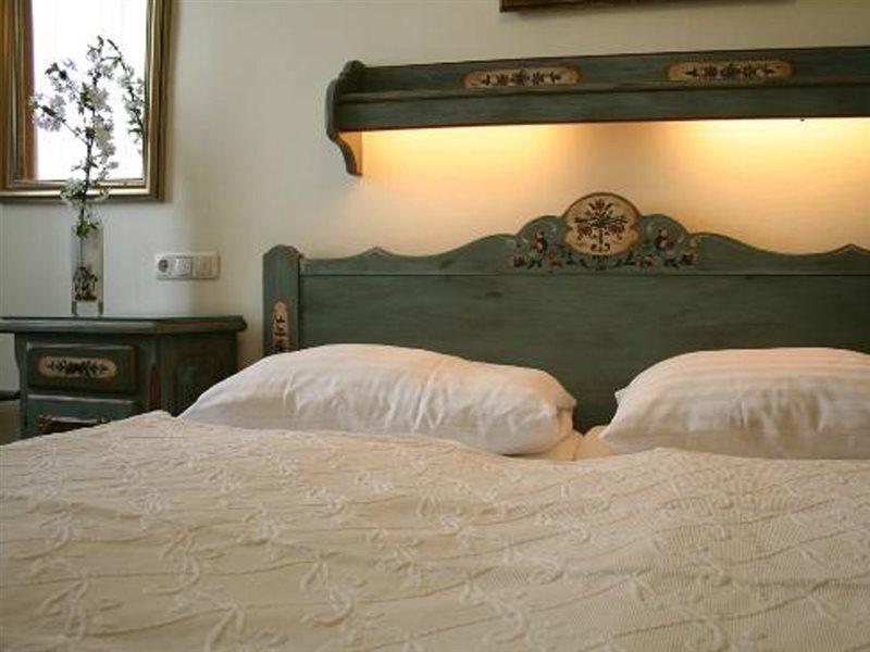 Bed & Breakfast Adlerhof